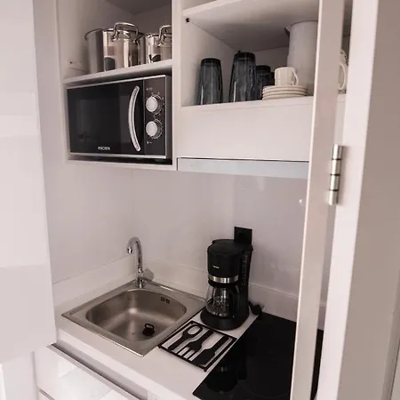 Secrets Of Eden 公寓 *